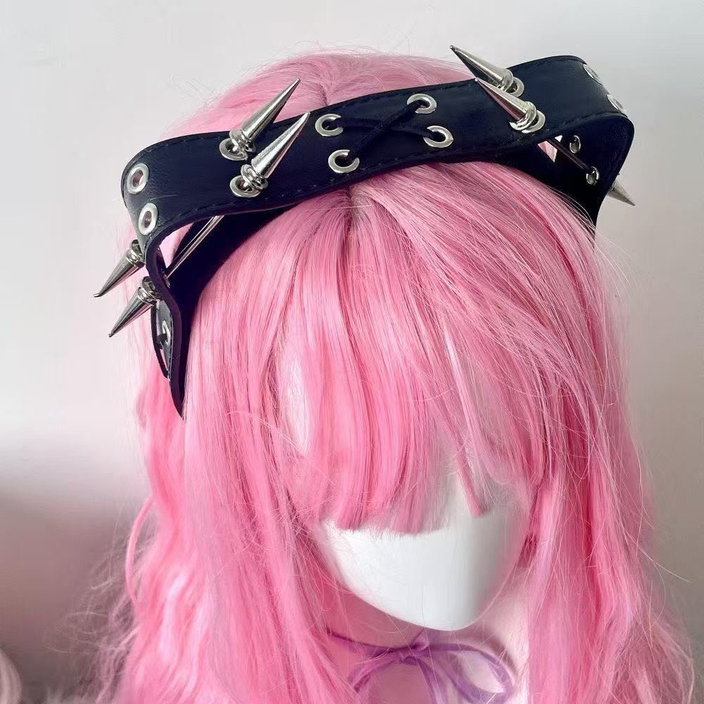 Fascia per Capelli Punk Haraju - Leatherwork Rivets recensione e prezzo